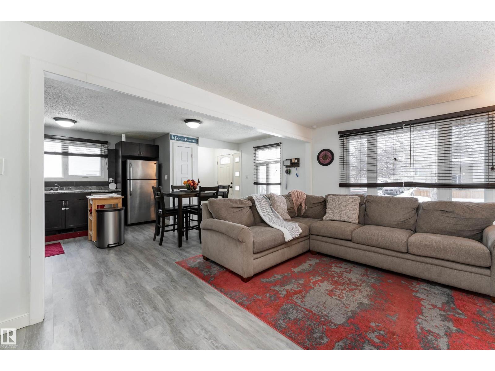 45 Attwood Dr, St. Albert, Alberta  T8N 2Z4 - Photo 3 - E4478780