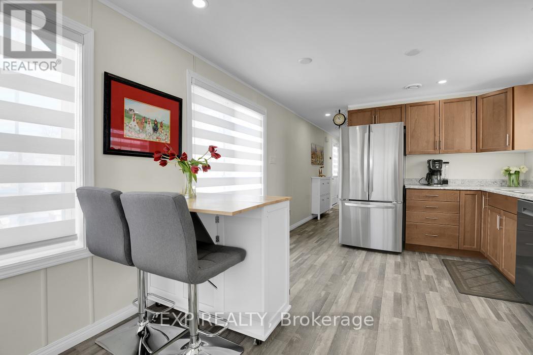 11 Bonner Street, Ottawa, Ontario  K2H 7S9 - Photo 10 - X12914924