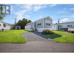 11 BONNER STREET, Ottawa, Ontario