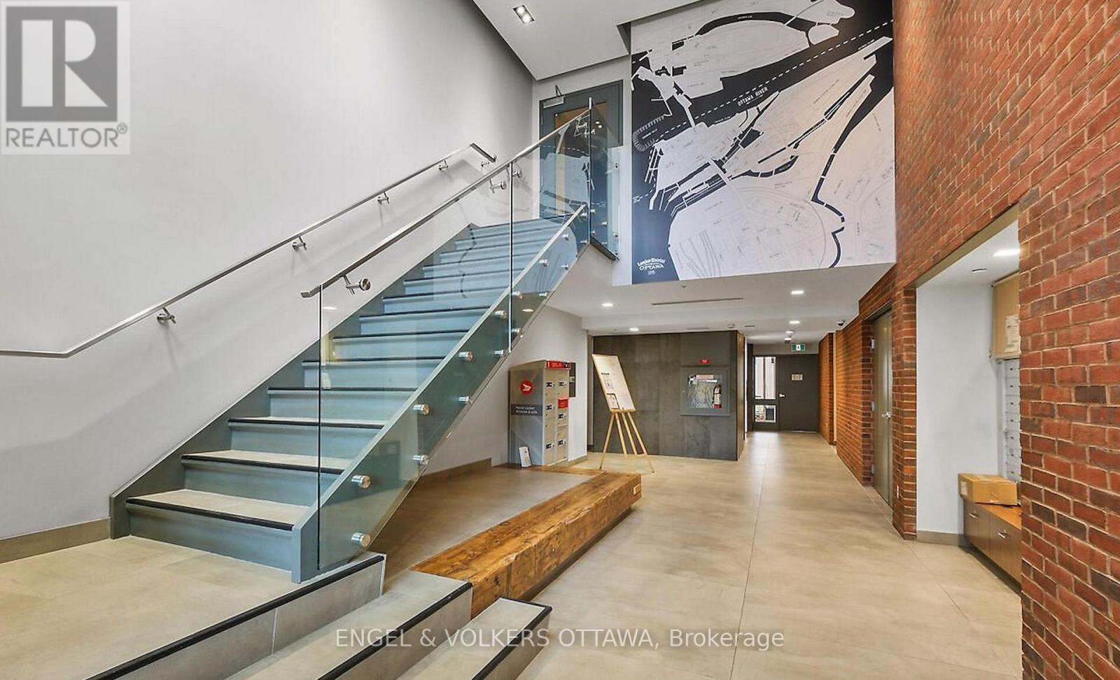 317 - 320 Miwate Private, Ottawa, Ontario  K1R 0E1 - Photo 2 - X12915024