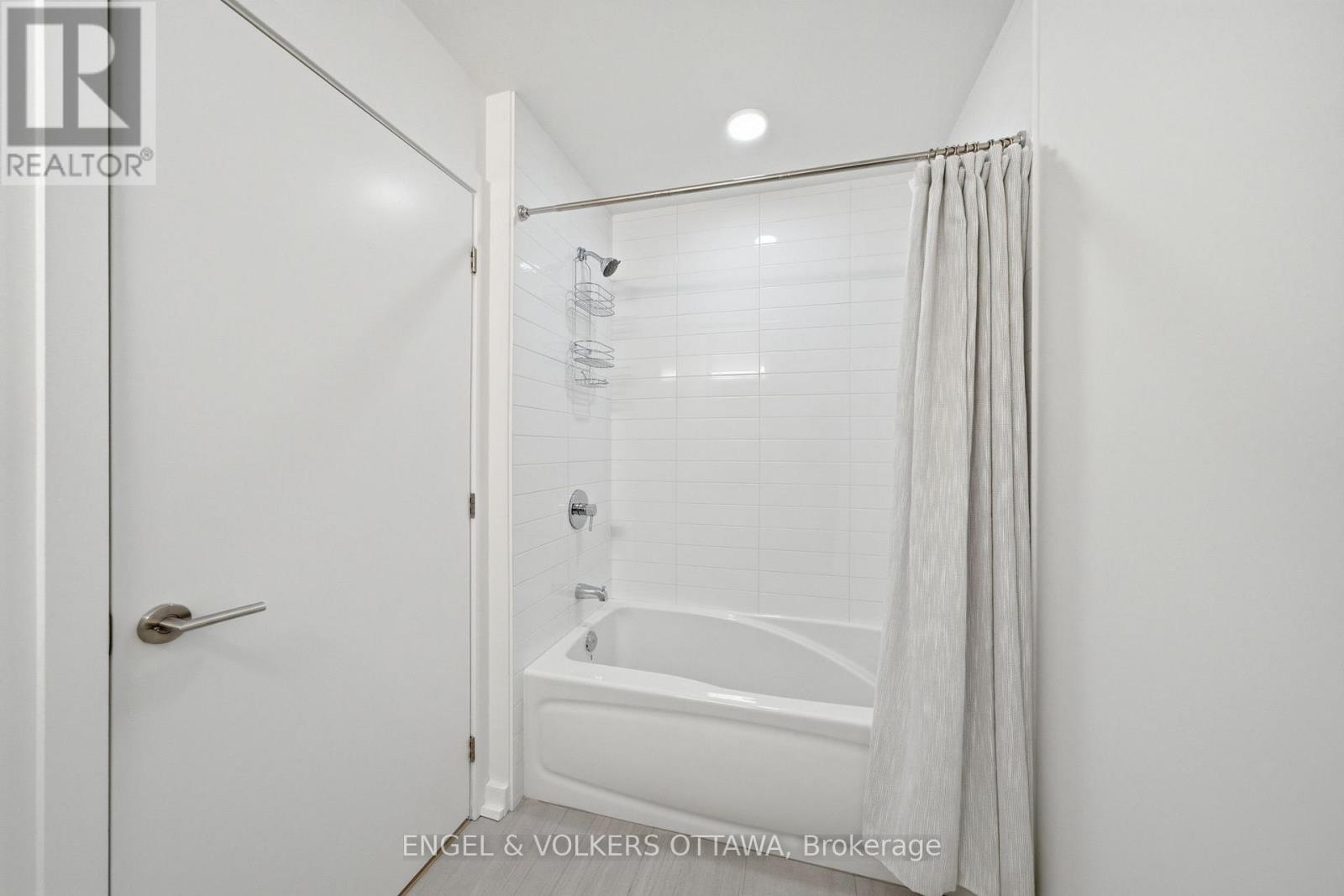 317 - 320 Miwate Private, Ottawa, Ontario  K1R 0E1 - Photo 23 - X12915024