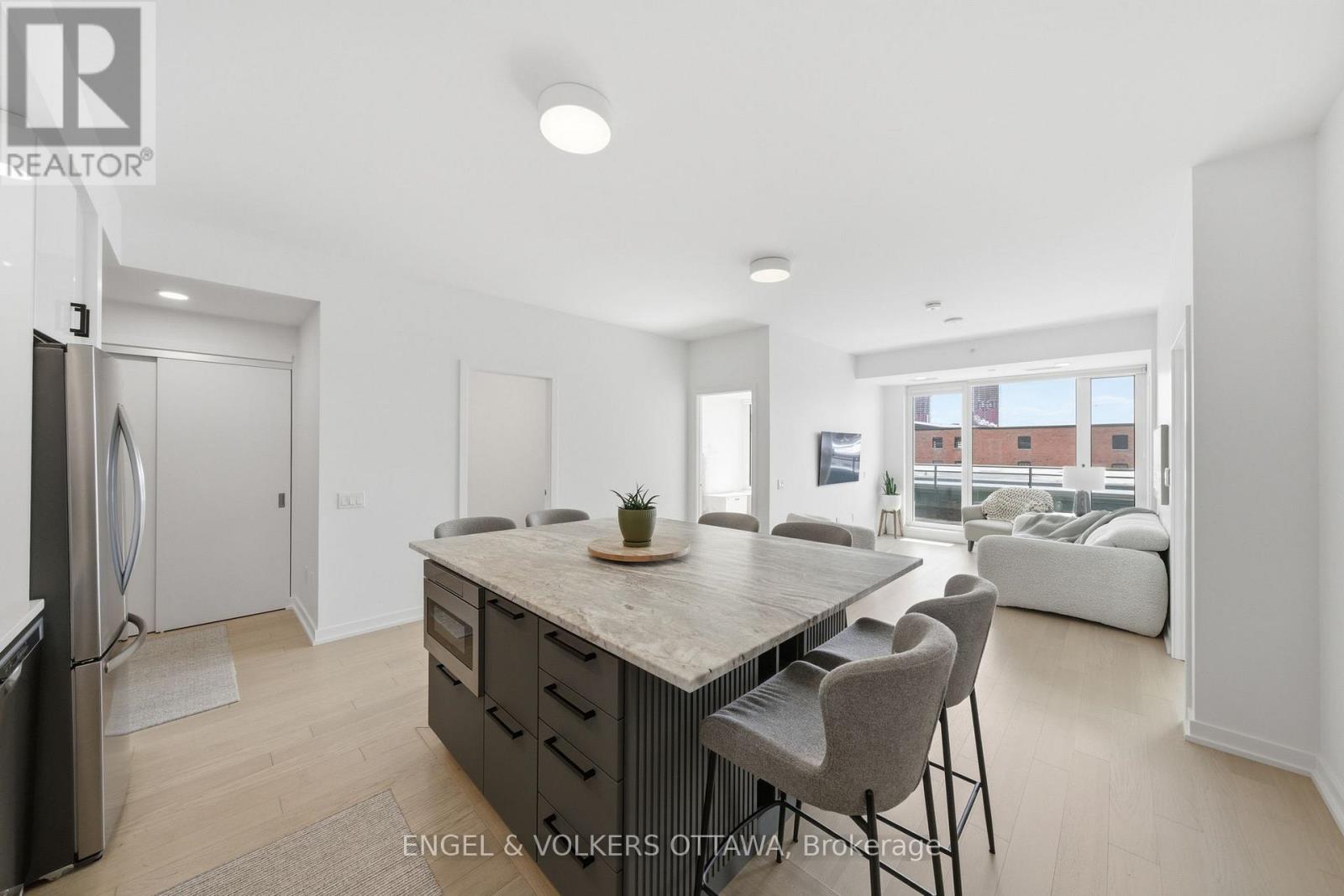 317 - 320 Miwate Private, Ottawa, Ontario  K1R 0E1 - Photo 6 - X12915024