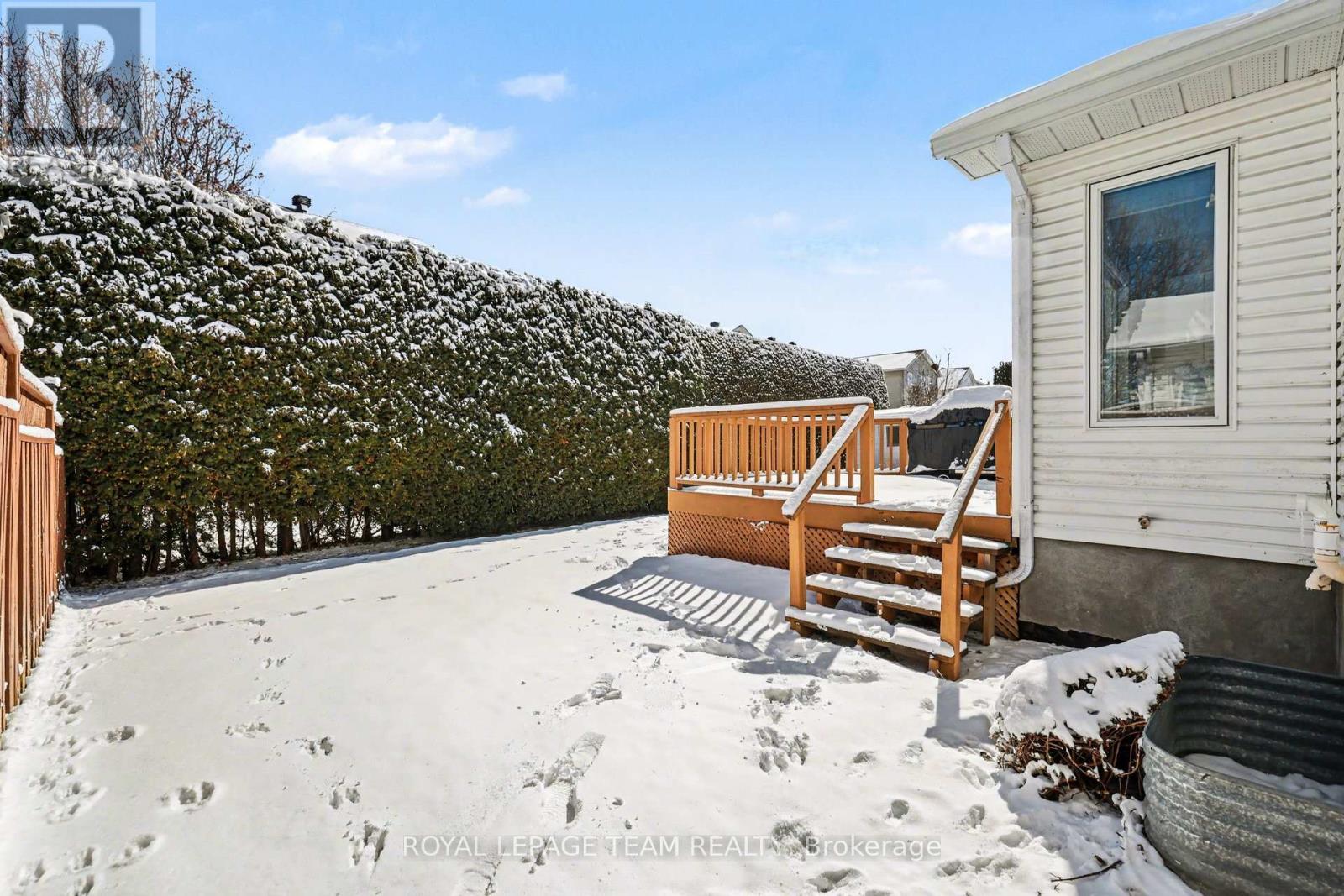 90 Moresby Drive, Ottawa, Ontario  K2M 2J6 - Photo 27 - X12915042