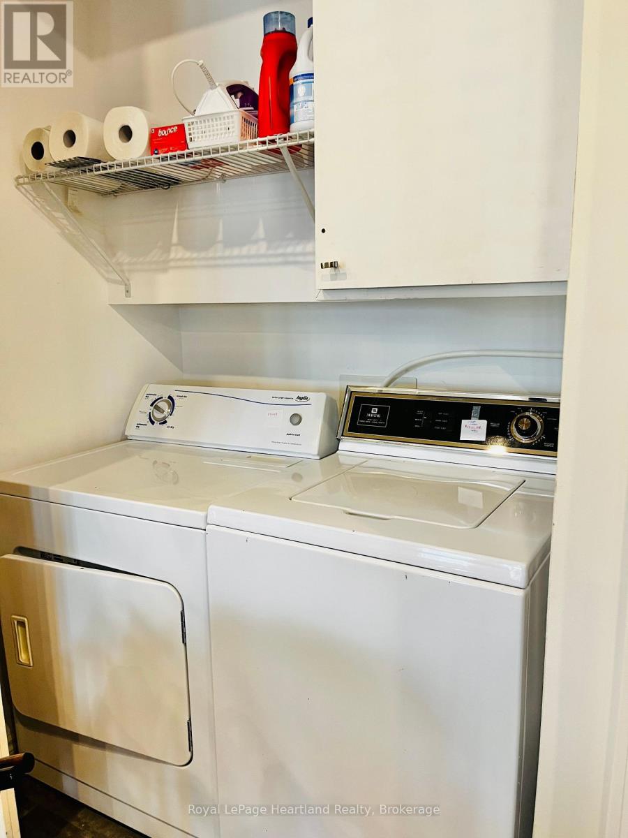 9 Velma Street, Strathroy-Caradoc, Ontario  N7G 3L2 - Photo 10 - X12914492