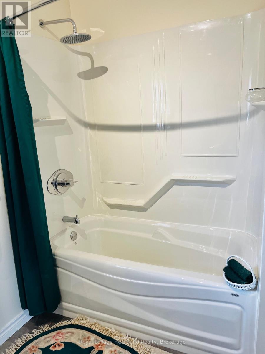 9 Velma Street, Strathroy-Caradoc, Ontario  N7G 3L2 - Photo 16 - X12914492