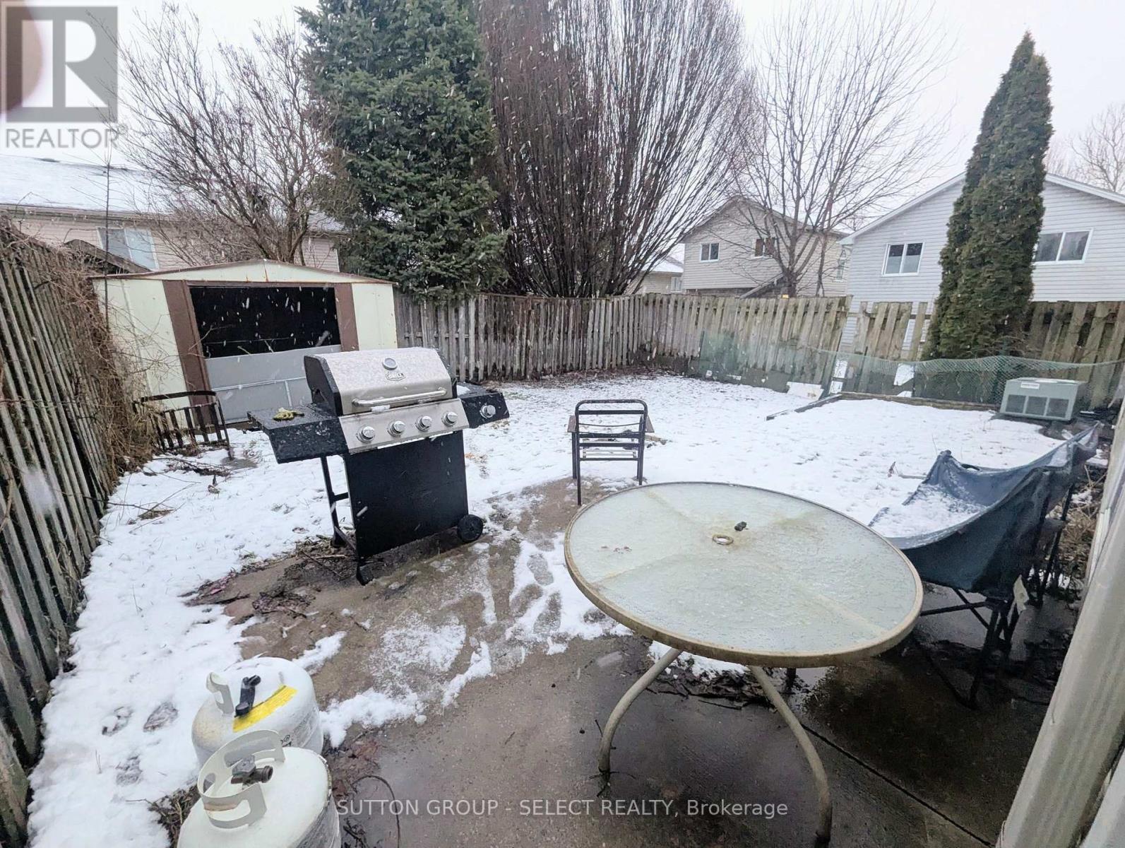 1066 Farnsborough Crescent, London East, Ontario  N5V 4Y9 - Photo 12 - X12915040