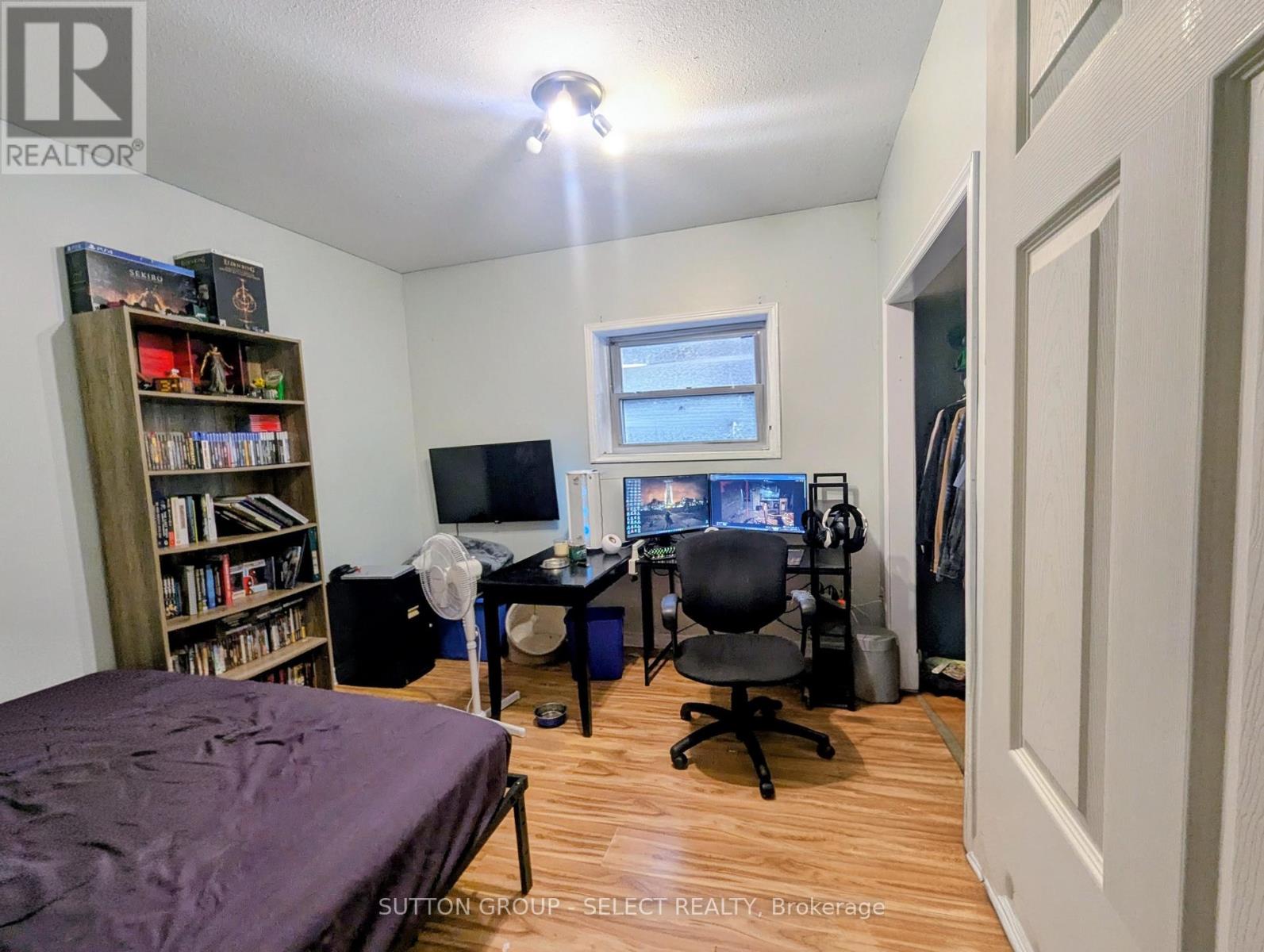 1066 Farnsborough Crescent, London East, Ontario  N5V 4Y9 - Photo 8 - X12915040