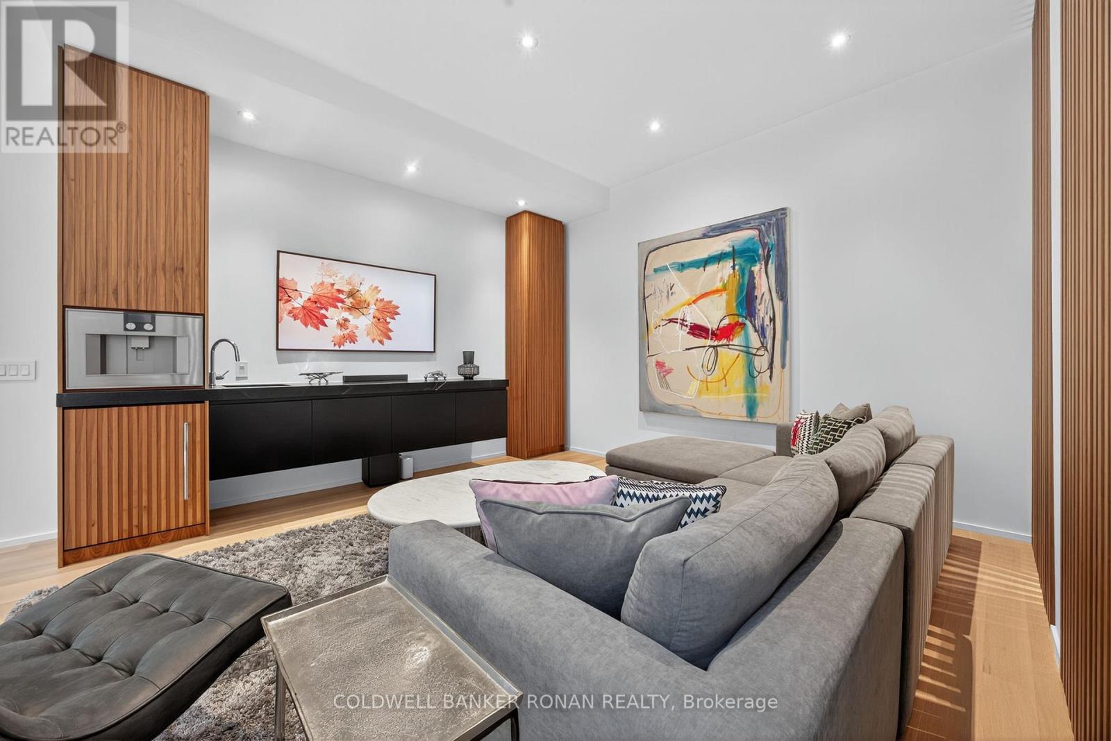 9 Gray Avenue, New Tecumseth, Ontario  L9R 1P3 - Photo 23 - N12761140