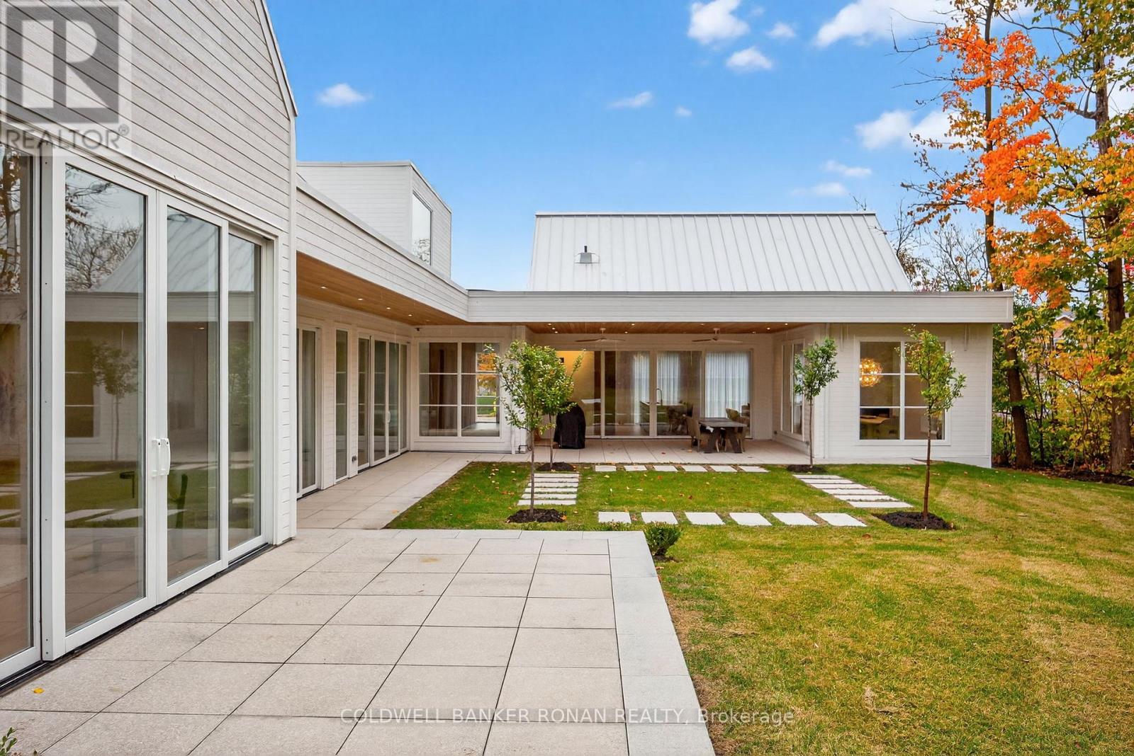 9 Gray Avenue, New Tecumseth, Ontario  L9R 1P3 - Photo 47 - N12761140