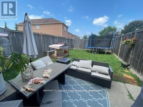 118 Niagara Trail, Halton Hills, Ontario  L7G 0A8 - Photo 19 - W12902782