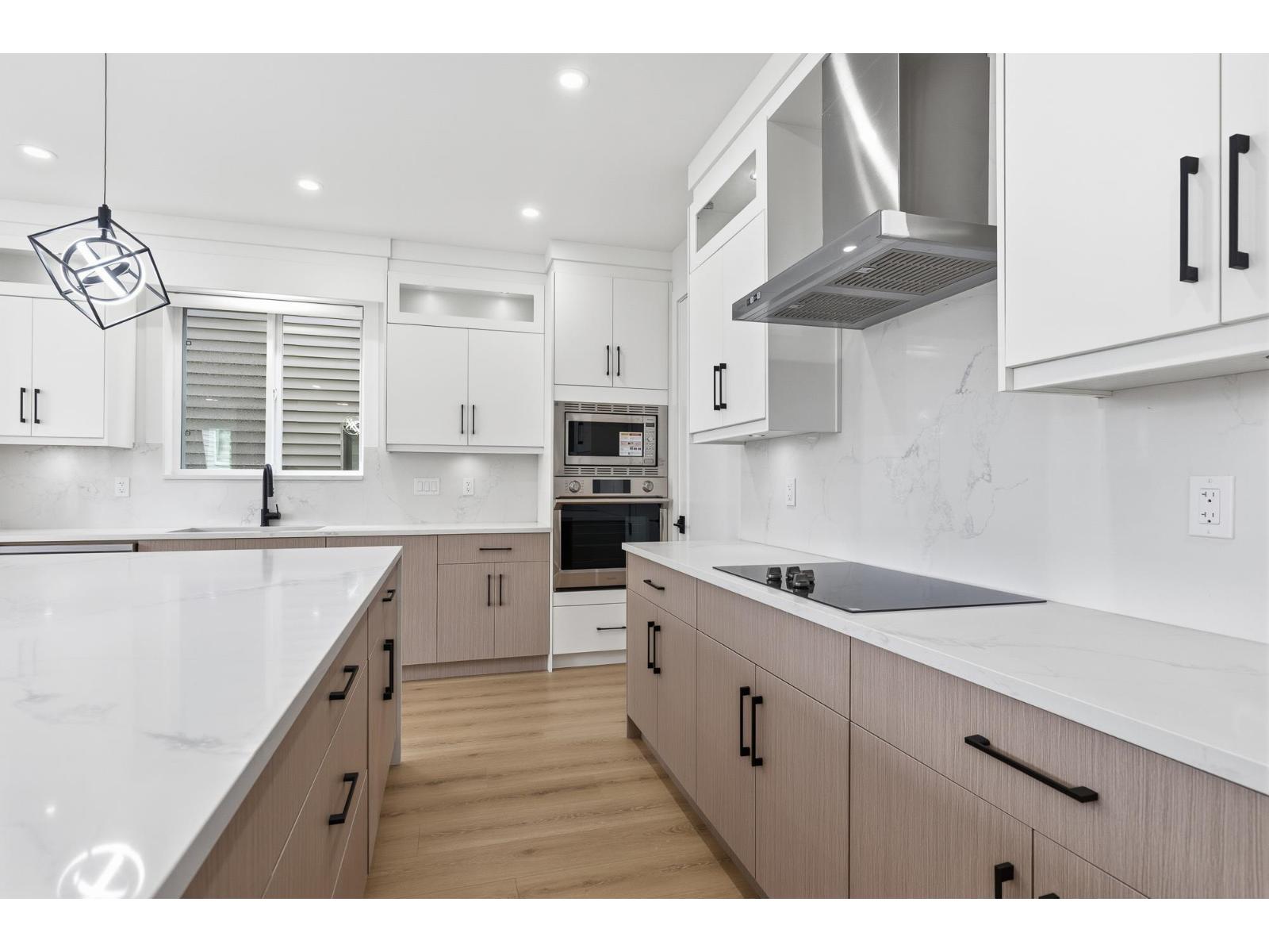 7020 205 Street, Langley, British Columbia  V2Y 1S9 - Photo 5 - R3102866