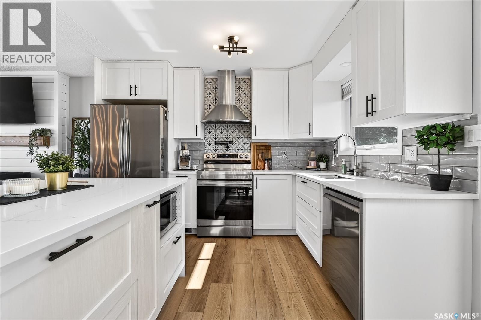 1411 Grandview Street W, Moose Jaw, Saskatchewan  S6H 6R2 - Photo 17 - SK031171