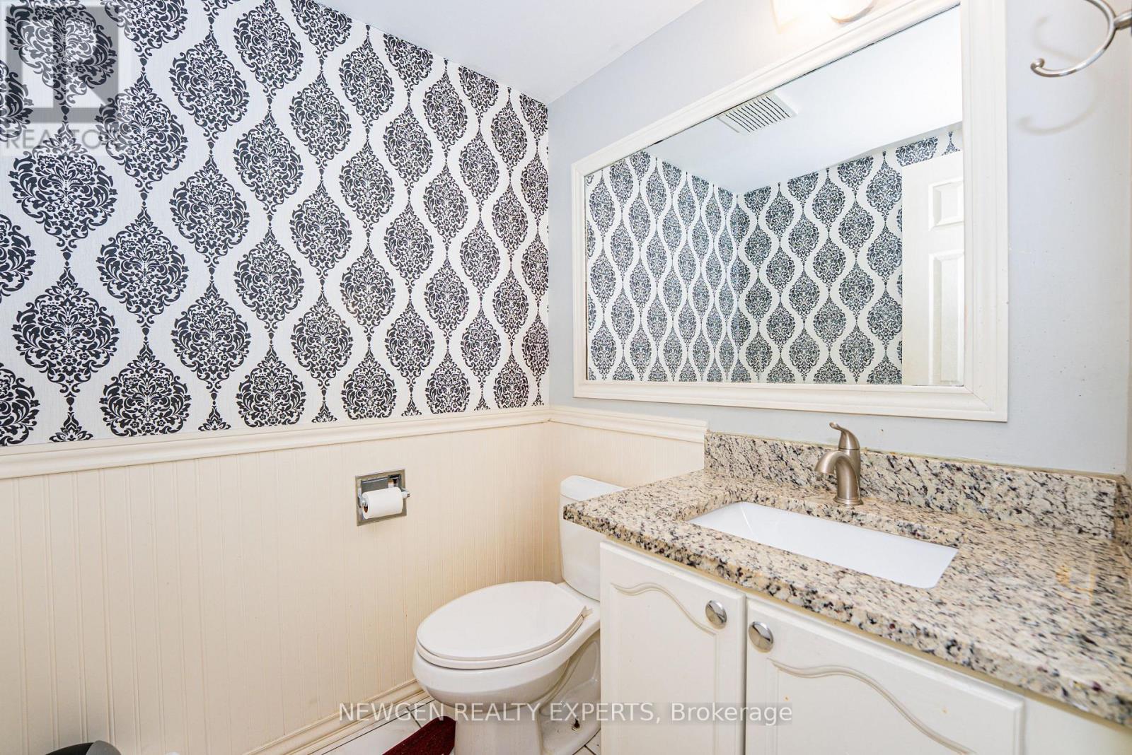 5710 Spangler Drive, Mississauga, Ontario  L5R 3N3 - Photo 19 - W12891930