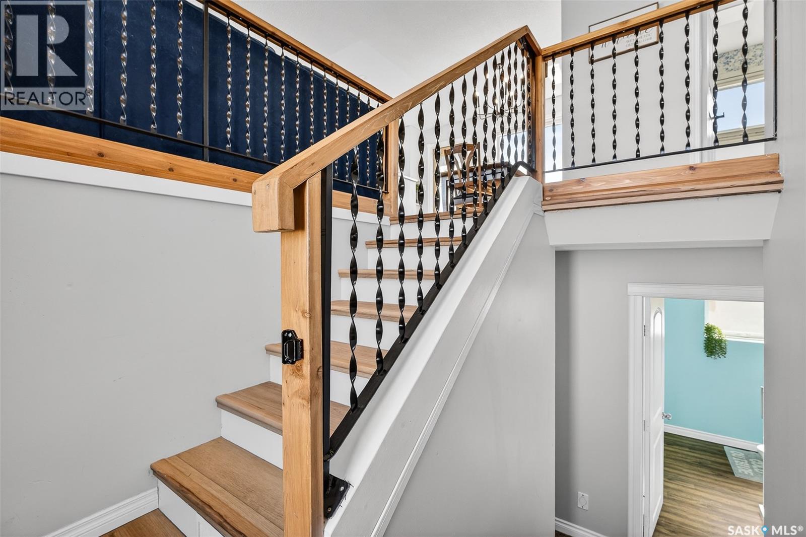 1411 Grandview Street W, Moose Jaw, Saskatchewan  S6H 6R2 - Photo 5 - SK031171