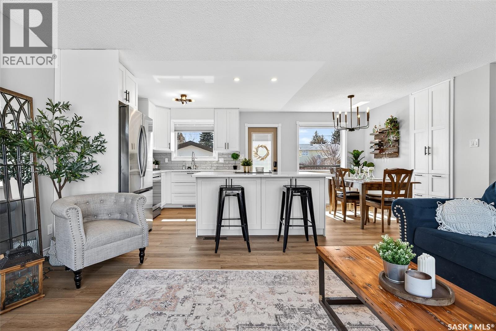 1411 Grandview Street W, Moose Jaw, Saskatchewan  S6H 6R2 - Photo 13 - SK031171