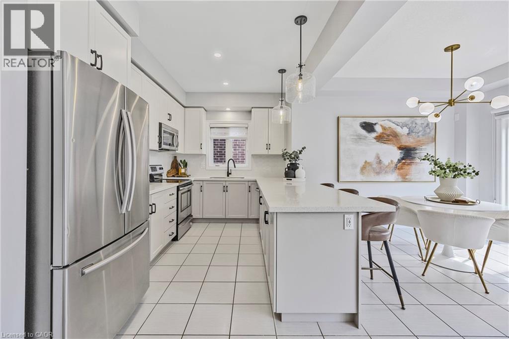 209 Echovalley Drive, Stoney Creek, Ontario  L8J 0H1 - Photo 15 - 40811390