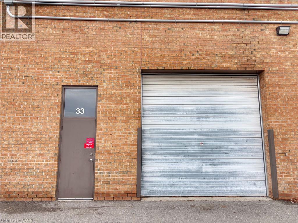 775 Pacific Road Unit# 33, Oakville, Ontario  L6L 6M4 - Photo 6 - 40813953