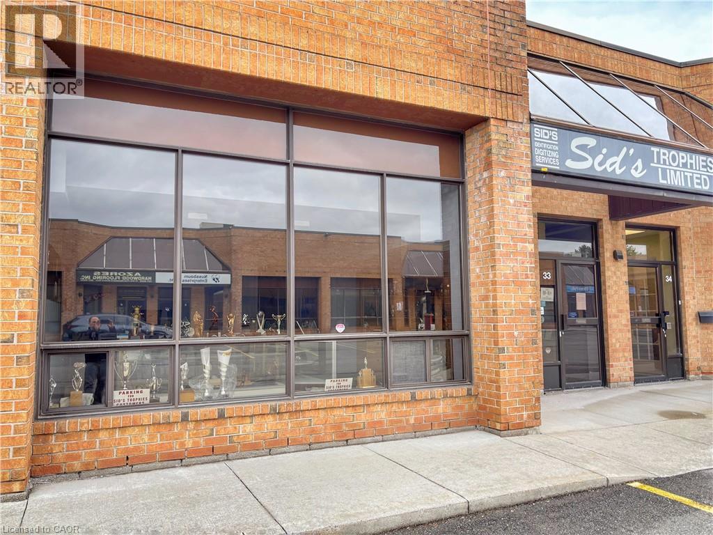 775 Pacific Road Unit# 33, Oakville, Ontario  L6L 6M4 - Photo 4 - 40813953