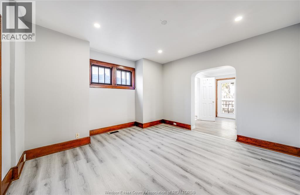 358 Partington, Windsor, Ontario  N9B 2N5 - Photo 26 - 26005880