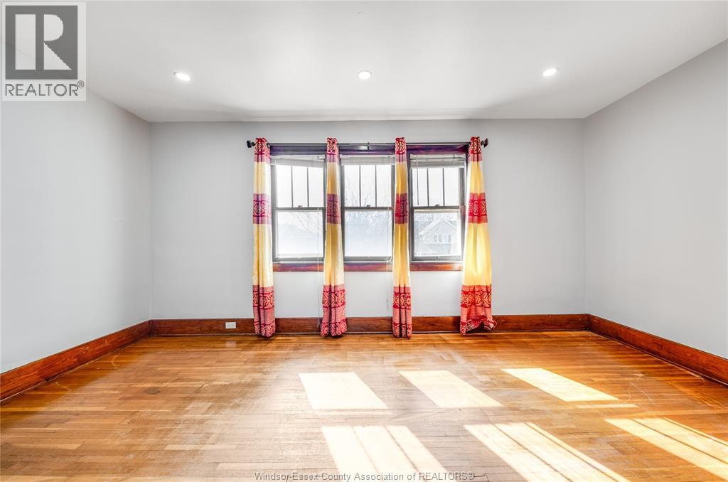 358 Partington, Windsor, Ontario  N9B 2N5 - Photo 30 - 26005880