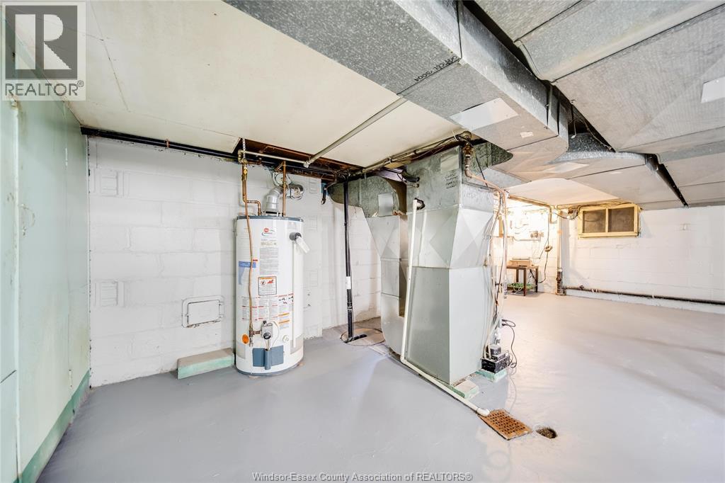 358 Partington, Windsor, Ontario  N9B 2N5 - Photo 41 - 26005880