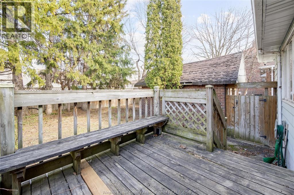 358 Partington, Windsor, Ontario  N9B 2N5 - Photo 42 - 26005880