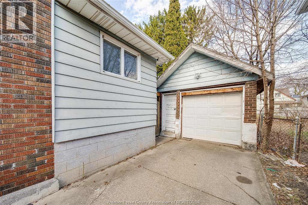 358 Partington, Windsor, Ontario  N9B 2N5 - Photo 46 - 26005880