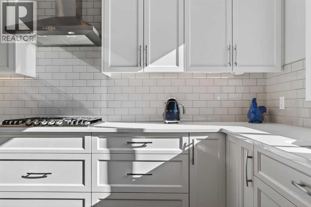 47 Mist Mountain Rise, Okotoks, Alberta  T1S 5R4 - Photo 18 - A2290739