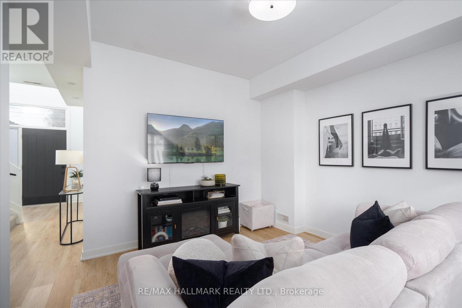 53 Wood Street E, Hamilton, Ontario  L8L 3Y2 - Photo 9 - X12914702