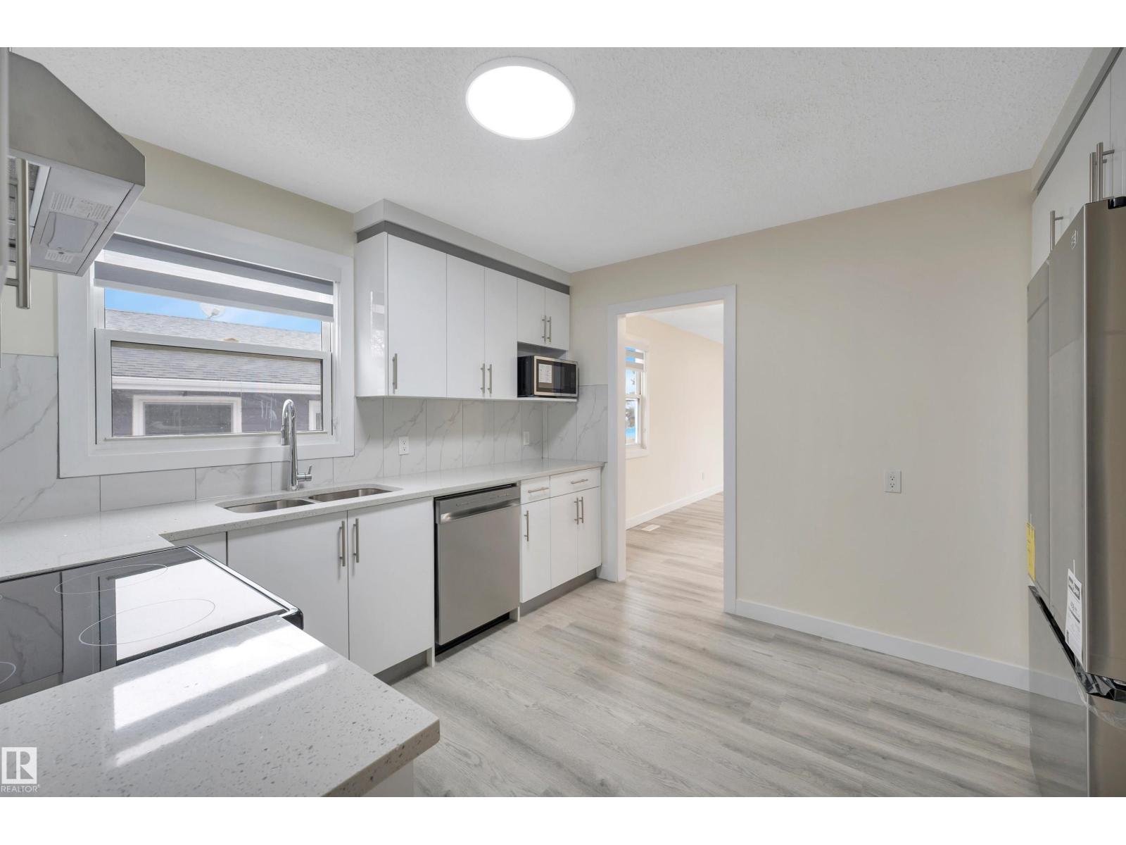 2010 46 St Nw, Edmonton, Alberta  T6L 2T5 - Photo 15 - E4478790