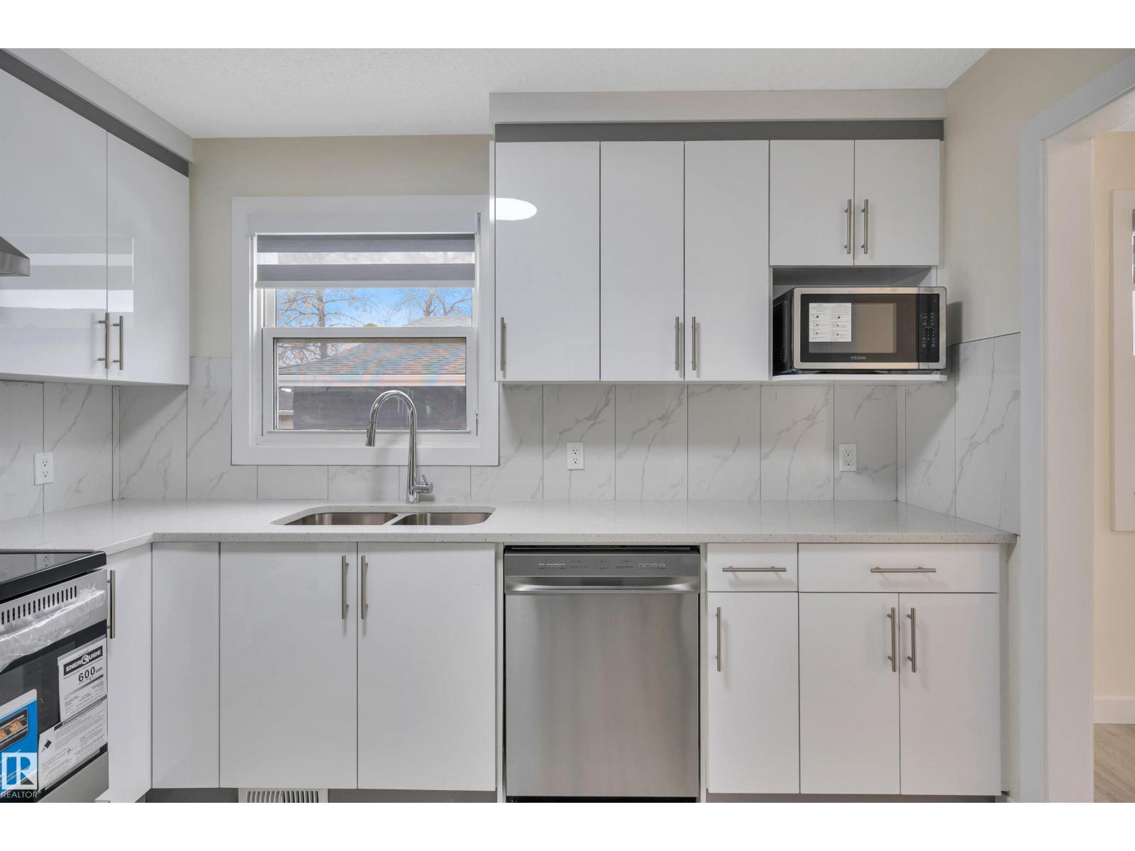 2010 46 St Nw, Edmonton, Alberta  T6L 2T5 - Photo 17 - E4478790