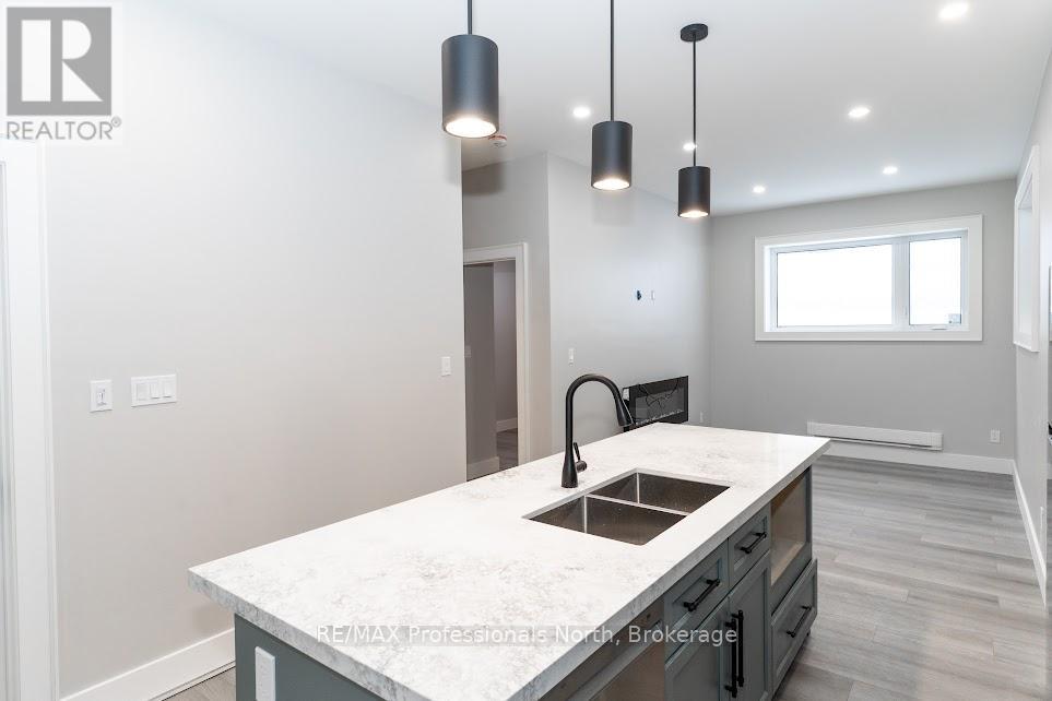 1b - 371 Muskoka Beach Road, Gravenhurst, Ontario  P1P 1M7 - Photo 11 - X12914902