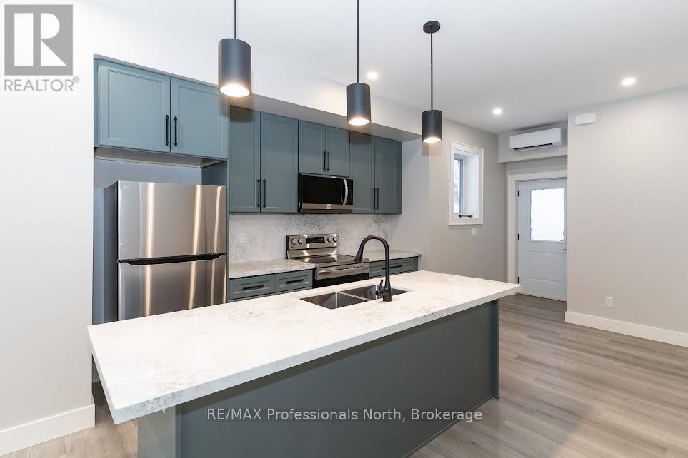 1b - 371 Muskoka Beach Road, Gravenhurst, Ontario  P1P 1M7 - Photo 7 - X12914902