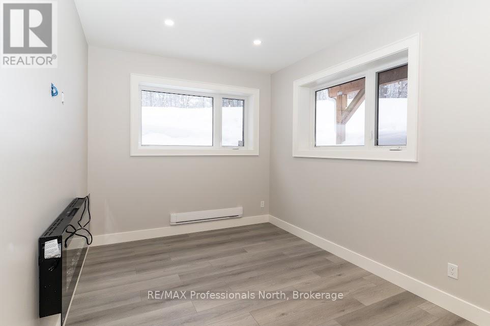 1b - 371 Muskoka Beach Road, Gravenhurst, Ontario  P1P 1M7 - Photo 8 - X12914902