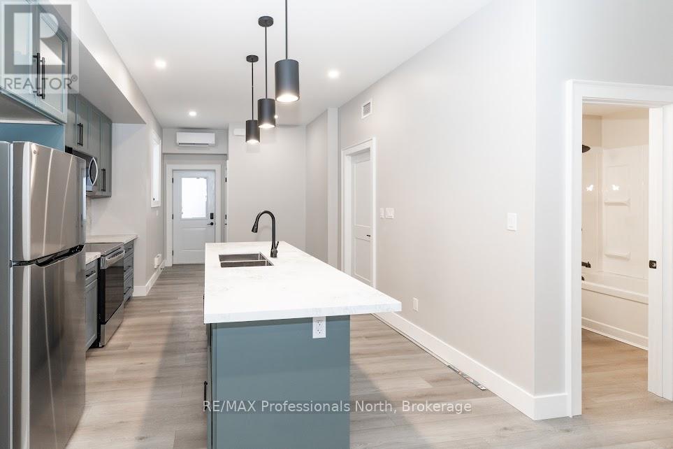 1b - 371 Muskoka Beach Road, Gravenhurst, Ontario  P1P 1M7 - Photo 9 - X12914902