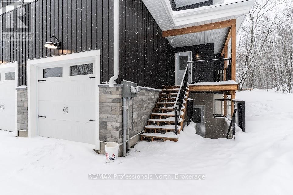 2a - 371 Muskoka Beach Road, Gravenhurst, Ontario  P1P 1M7 - Photo 2 - X12914912