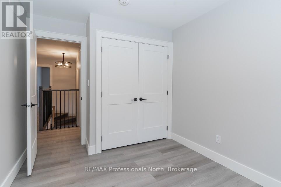 2a - 371 Muskoka Beach Road, Gravenhurst, Ontario  P1P 1M7 - Photo 25 - X12914912