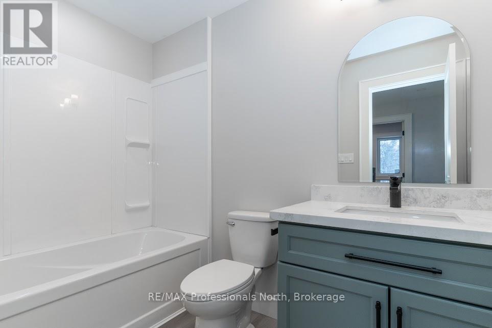 2a - 371 Muskoka Beach Road, Gravenhurst, Ontario  P1P 1M7 - Photo 26 - X12914912