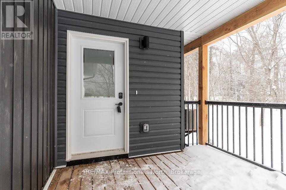 2a - 371 Muskoka Beach Road, Gravenhurst, Ontario  P1P 1M7 - Photo 3 - X12914912