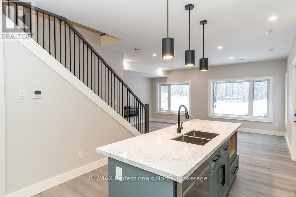 2a - 371 Muskoka Beach Road, Gravenhurst, Ontario  P1P 1M7 - Photo 7 - X12914912