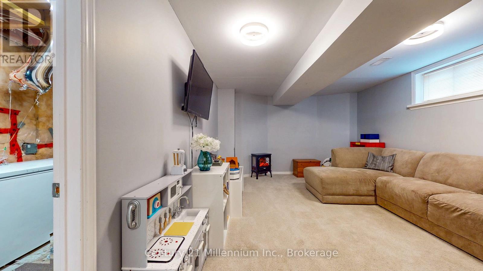 61 Albery Court, Meaford, Ontario  N4L 1J8 - Photo 20 - X12914934