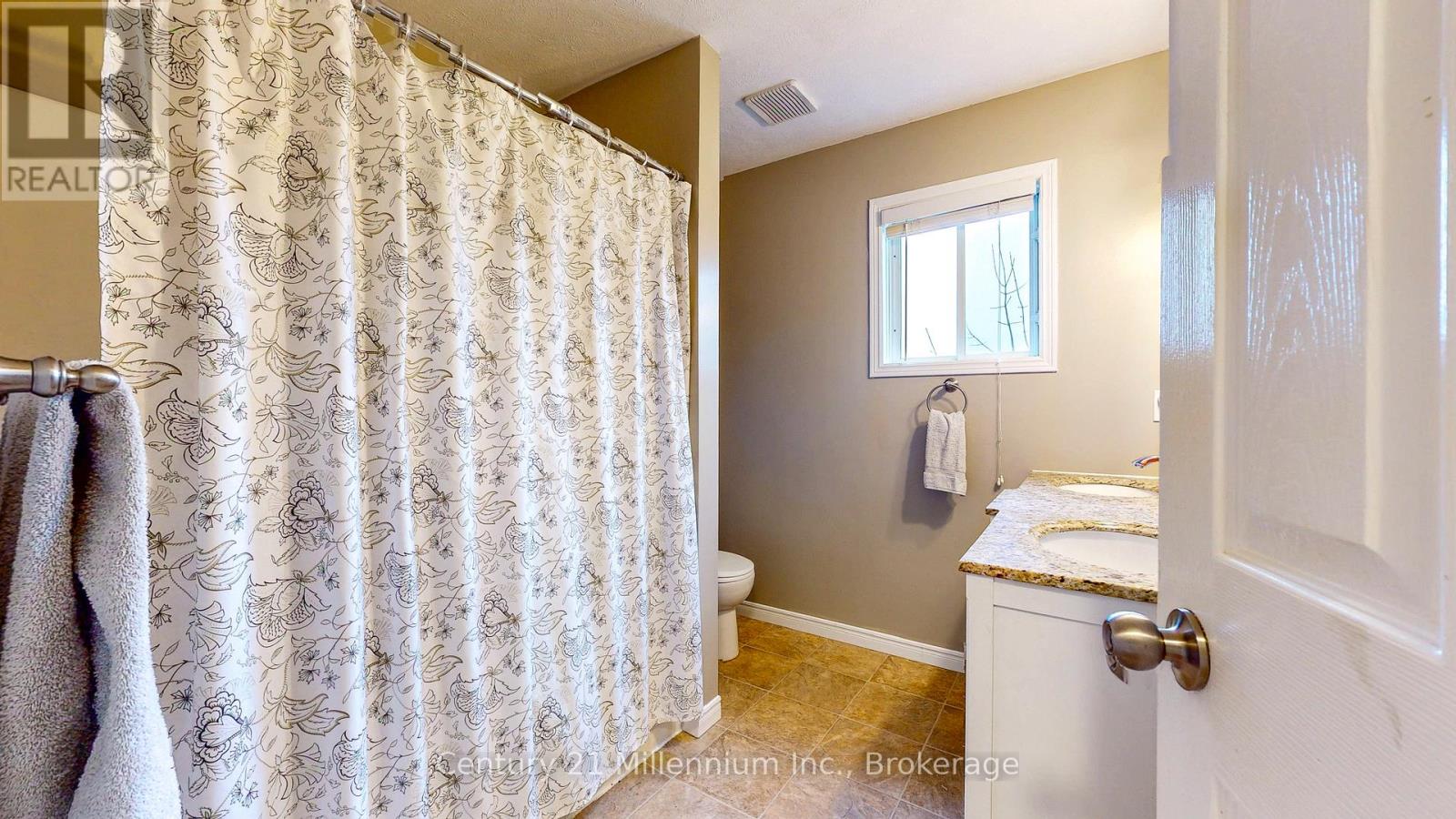61 Albery Court, Meaford, Ontario  N4L 1J8 - Photo 22 - X12914934