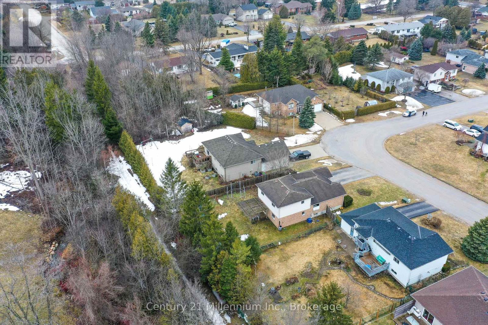 61 Albery Court, Meaford, Ontario  N4L 1J8 - Photo 33 - X12914934