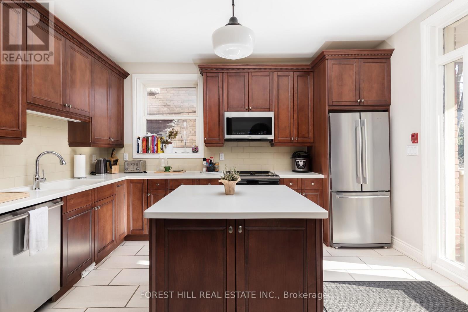 3 - 105 Balmoral Avenue, Toronto, Ontario  M4V 1J5 - Photo 7 - C12915044