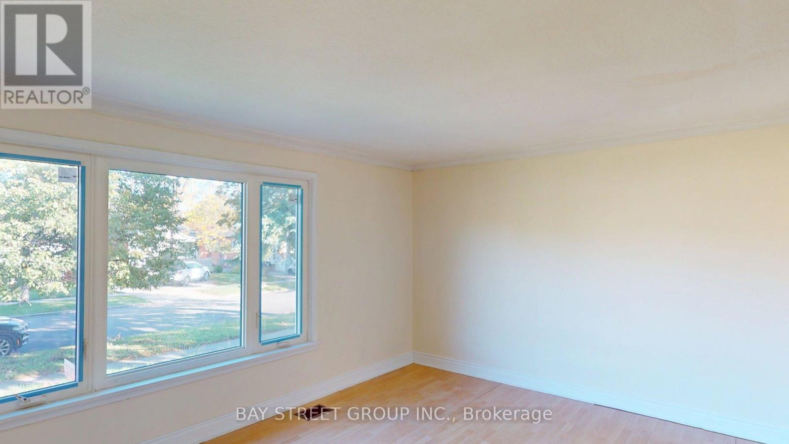 106 Wye Valley Road, Toronto, Ontario  M1P 2A8 - Photo 3 - E12914998