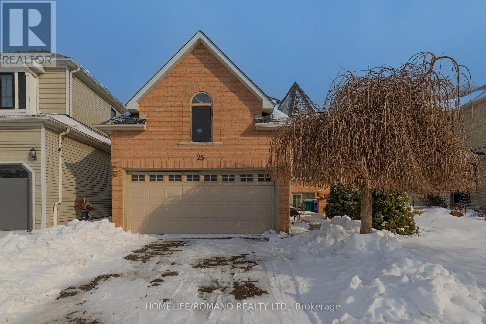 25 BEDELL CRESCENT, Whitby, Ontario