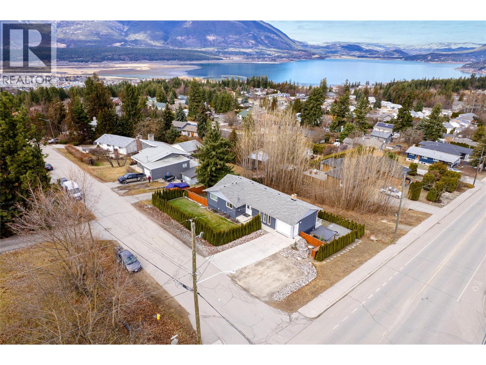 1971 3 Avenue Se, Salmon Arm, British Columbia V1E 1V2 - Photo 59 - 10377627