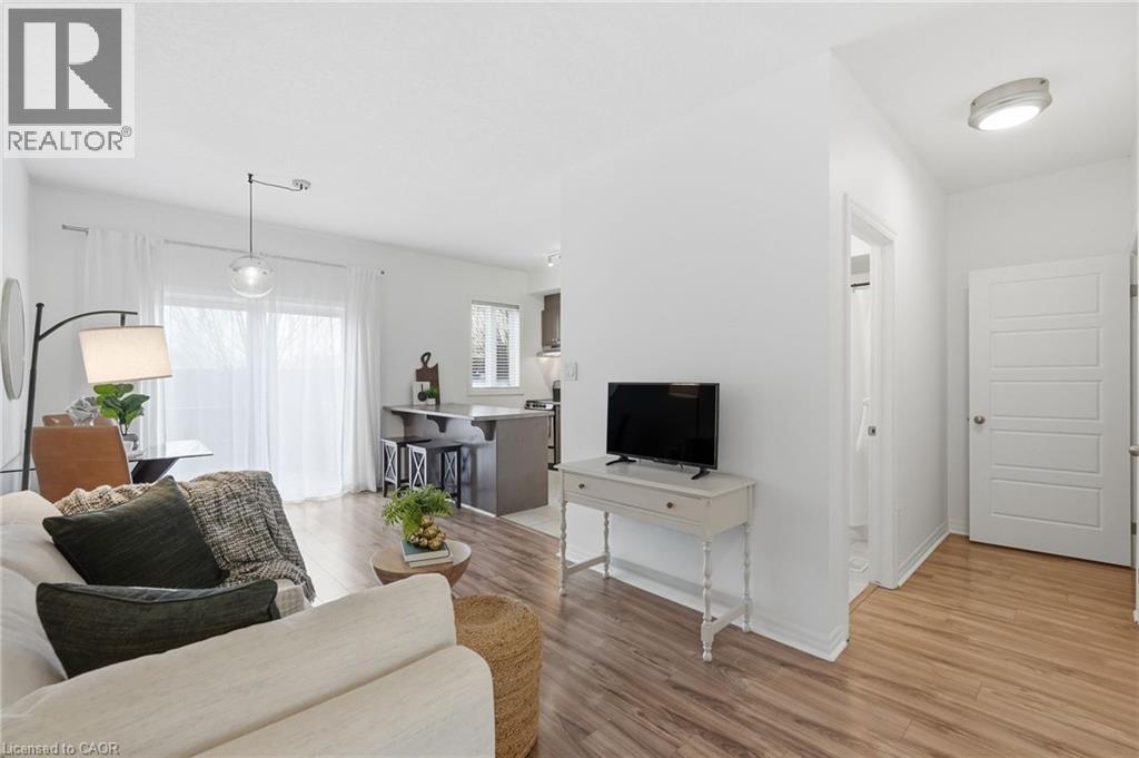 70 Plains Road W Unit# 12, Burlington, Ontario  L7T 0B6 - Photo 4 - 40806441