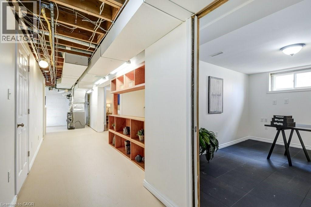 380 East 42nd Street, Hamilton, Ontario  L8T 3A7 - Photo 20 - 40811806