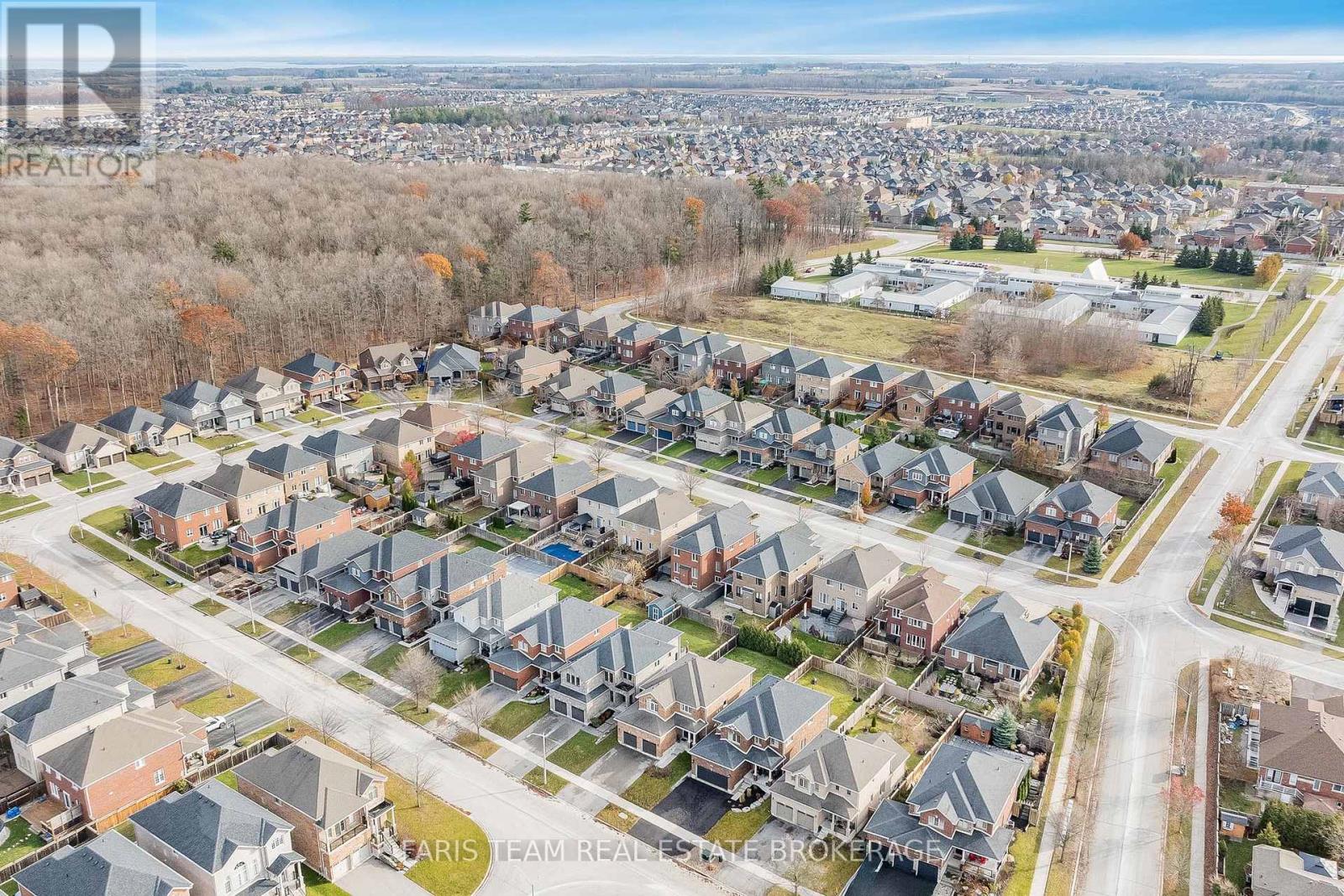 56 Jewel House Lane, Barrie (Innis-Shore), Ontario  L4M 0C4 - Photo 46 - S12915026